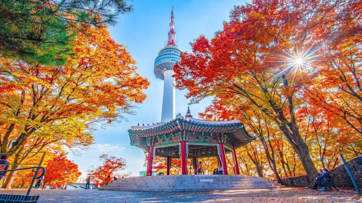Namsan,Tower,And,Pavilion,During,The,Autumn,Leaves,In,Seoul,