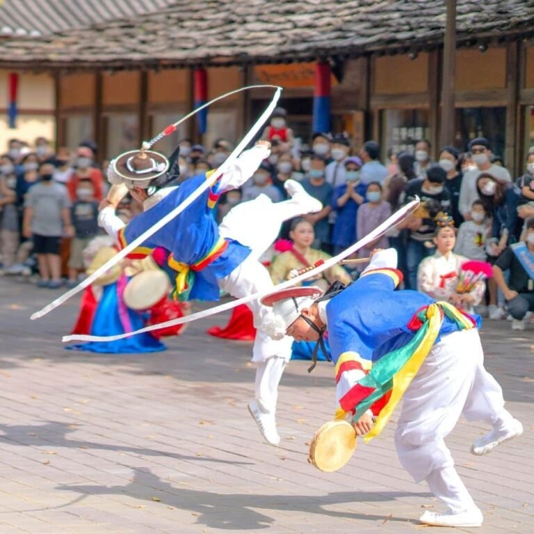Traditional-Korean-Culture-Display